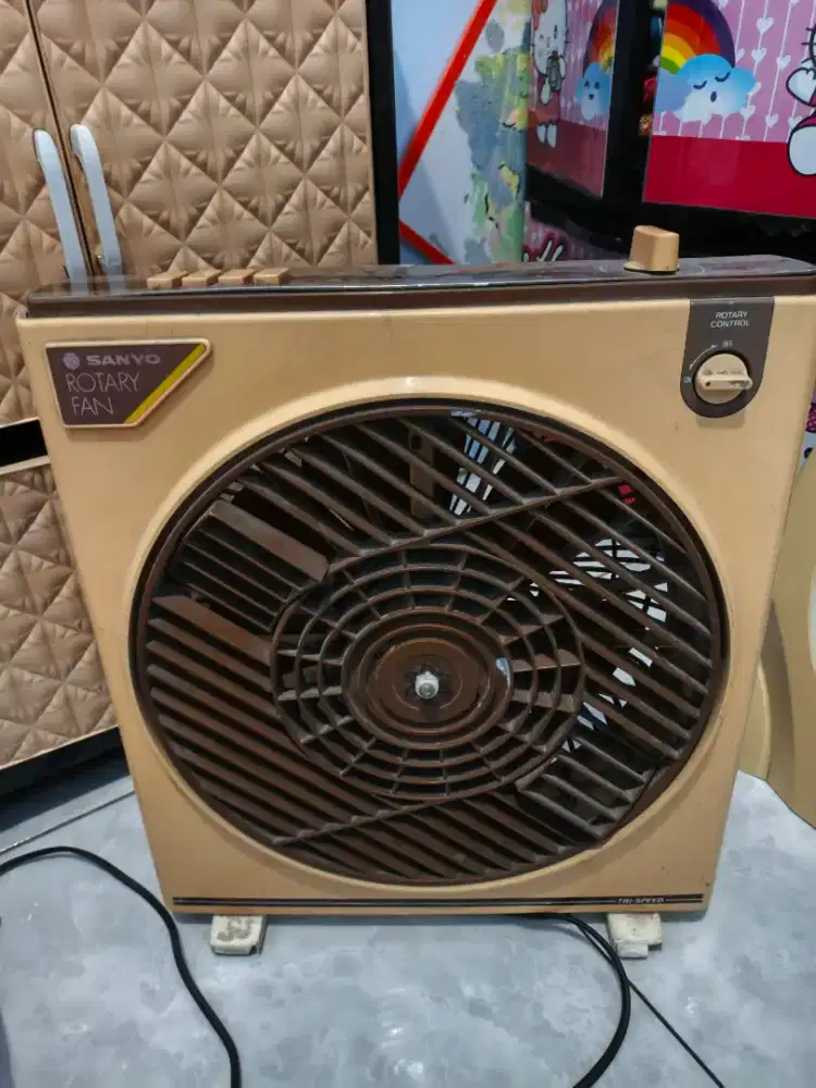 Jual kipas angin merk sanyo normal awet