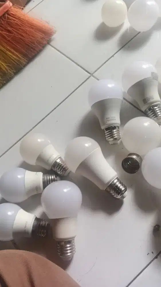 Service Lampu bekas dan baru