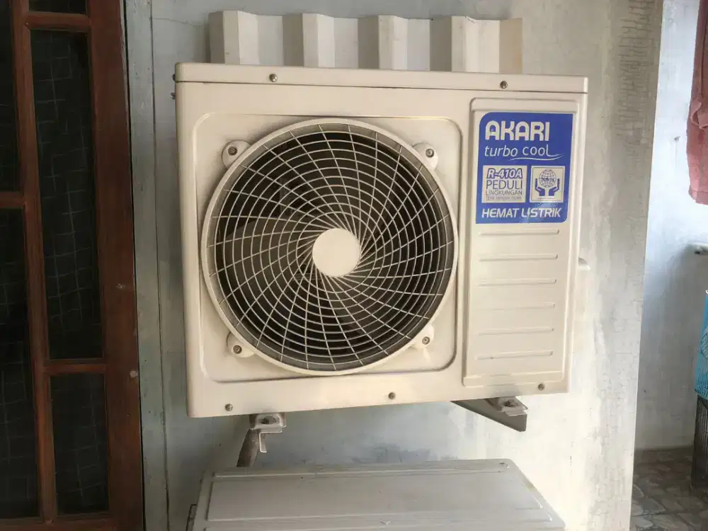 servis AC tidak dingin