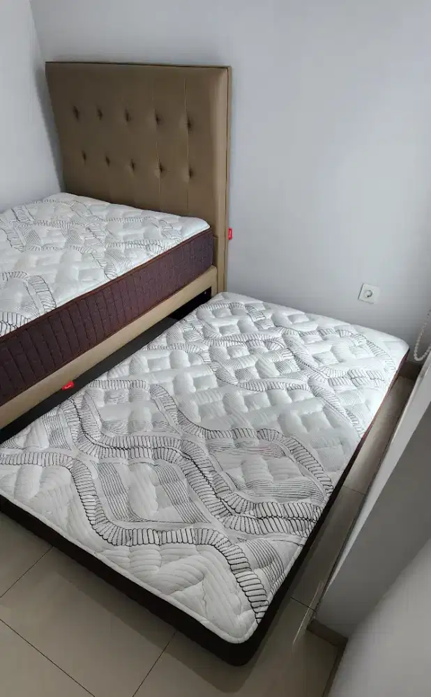 Romance 2 in 1 set spring bed, dengan head board