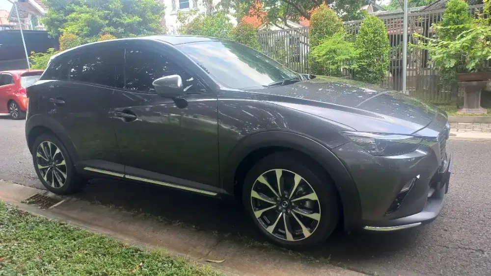 Mazda CX-3 Sport Skyactive 2022 Abu-Abu Tua, Terawat, Pribadi