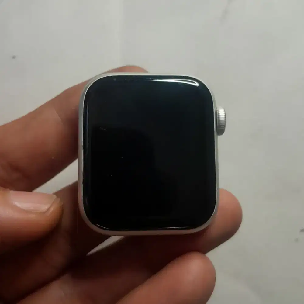 Apple Watch SE Gen 2 40mm - Lock iCloud Bahan