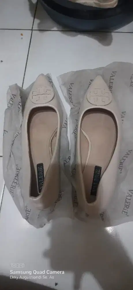 Sepatu fantovel merk Vallerie
