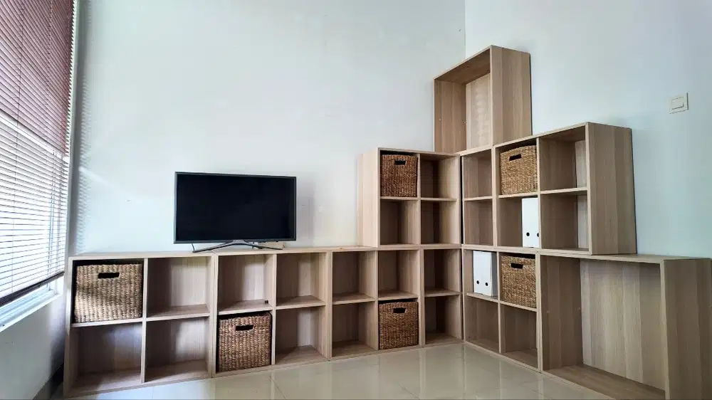 Sewa Rumah Furnished 2 Lantai Terang Fortune Terrace Graha Raya