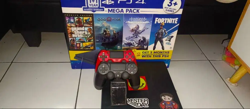 Jual PS4 Seri CUH 2218B / 1TB