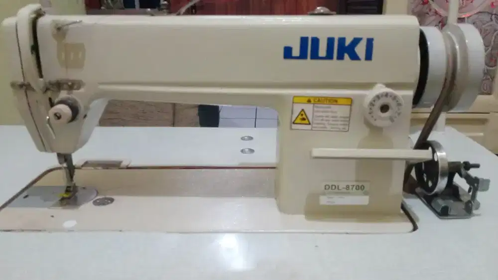 Mesin Jahit Juki