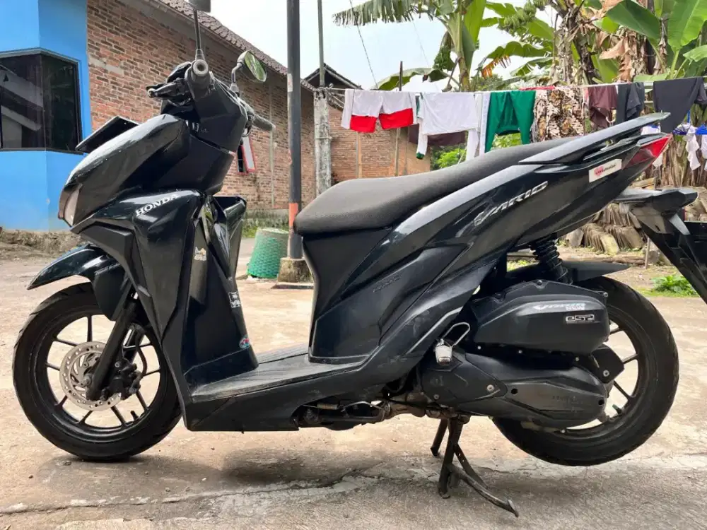 Jual Vario 125 Black Matte Tahun 2022