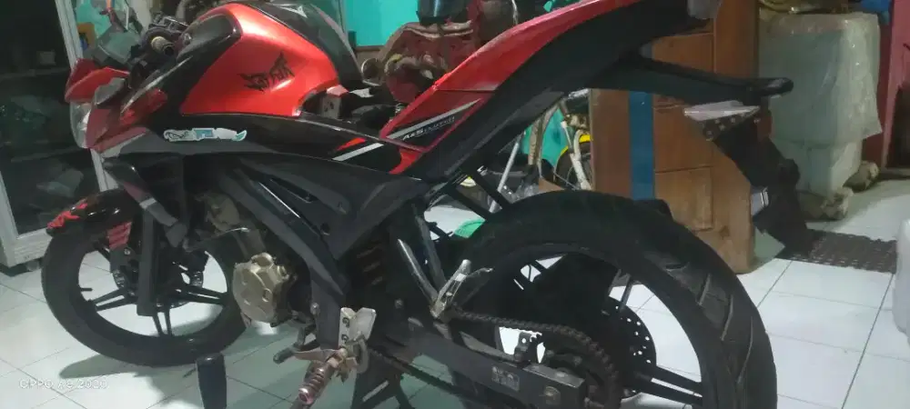 Vixion red favorit
