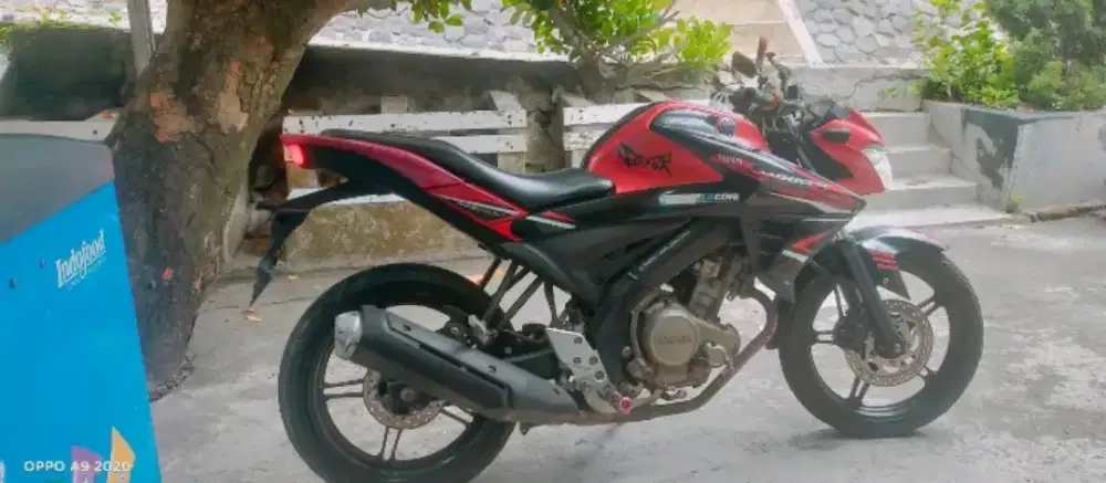 Vixion red favorit