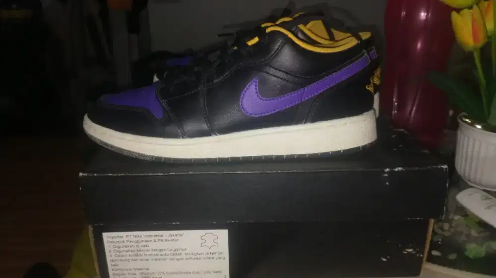 Aj 1 low lakers