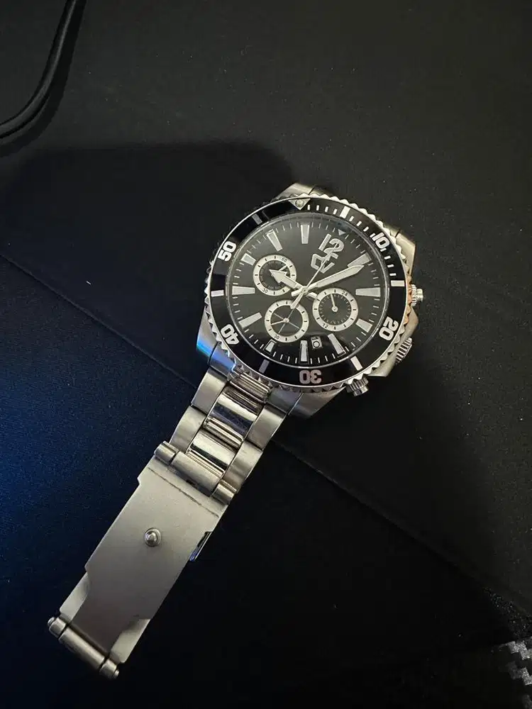 Christ Verra Watch