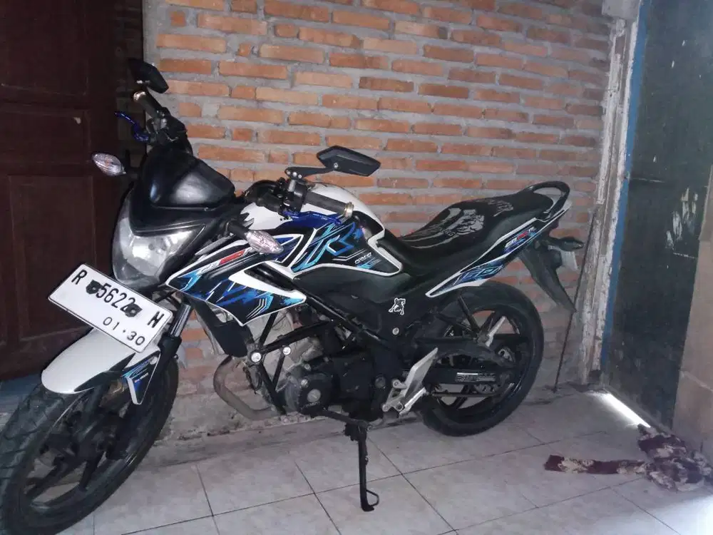 CB150R Tahun 2015