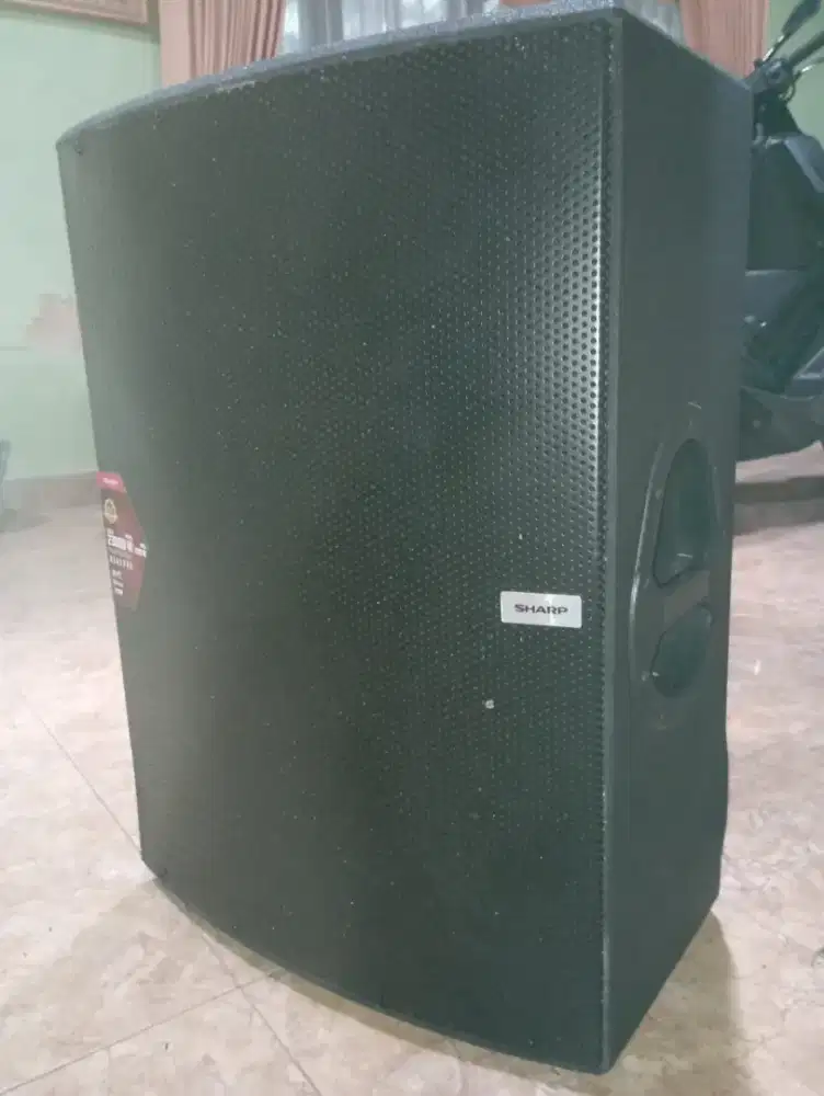 2 unit Speaker aktif Sharp CBOX RLPRO 15B
