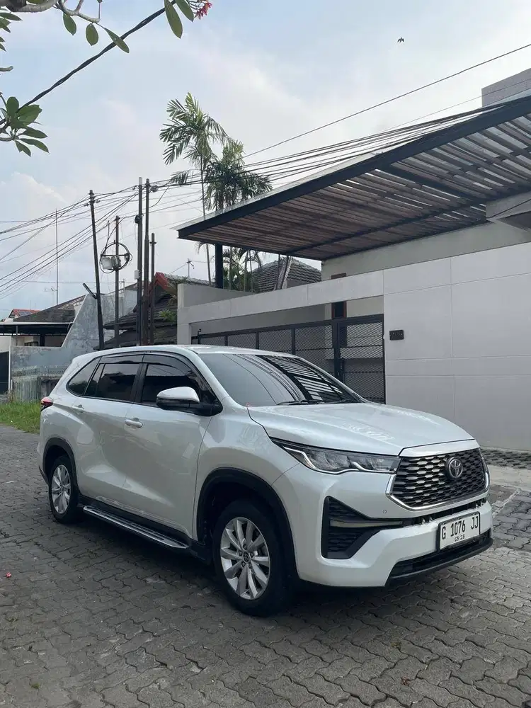 Zenix type V A/T bensin pol G perorangan pajak baru (Mei 2027)