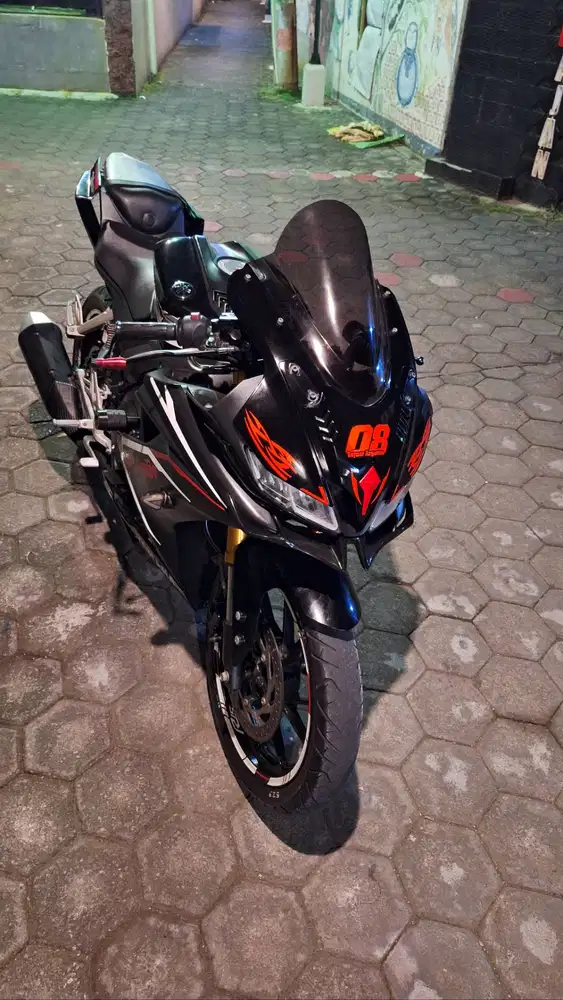Di jual yamaha r15v3 tahun 2019