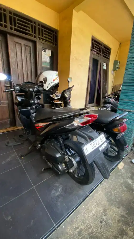 Vario 125 led old 2015