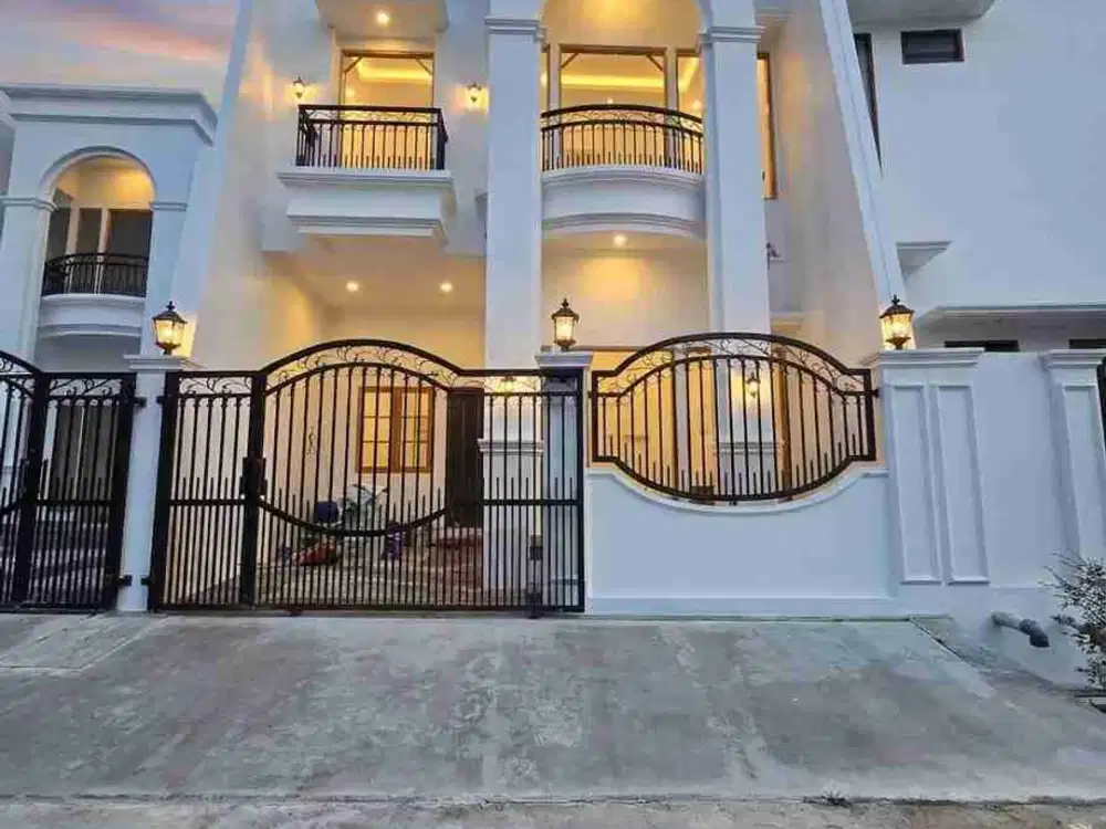 rumah baru dalam komplek design klasik di Duren Sawit Jaktim
