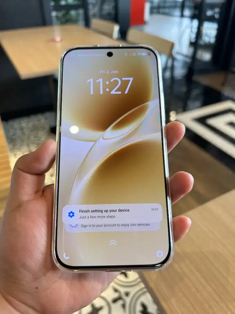Vivo V70 12/256GB