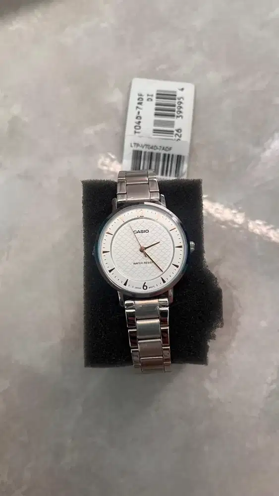 Jam tangan casio
