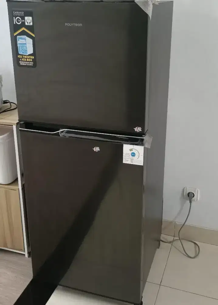 Di Jual Kulkas 2 Pintu Merk Polytron Bekasi Rasa baru