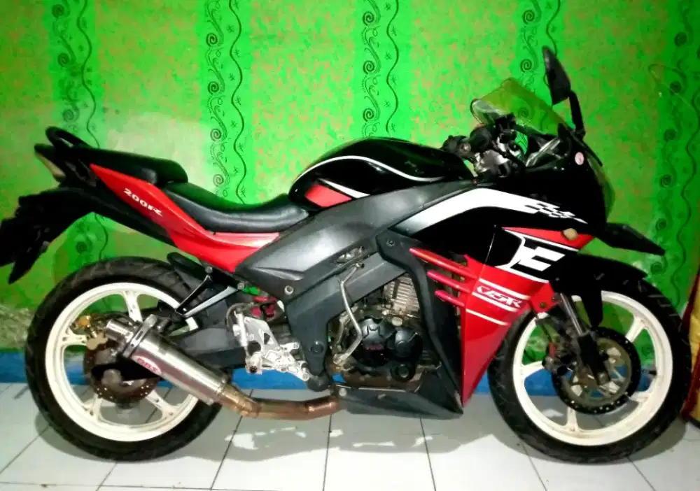Motor Viar 200cc surat lengkap.di Jakarta Selatan
