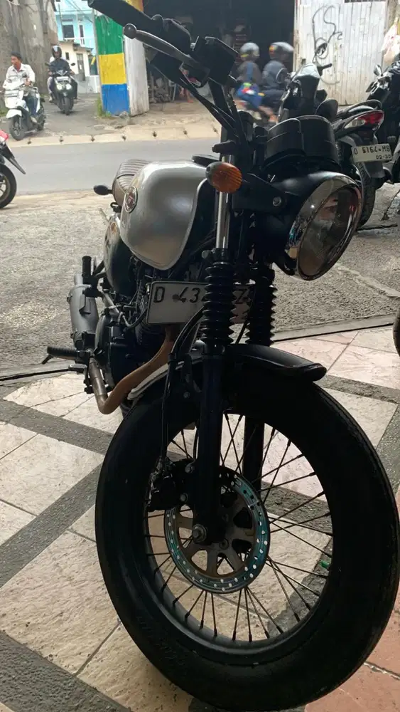 Kawasaki W175 Tahun 2018