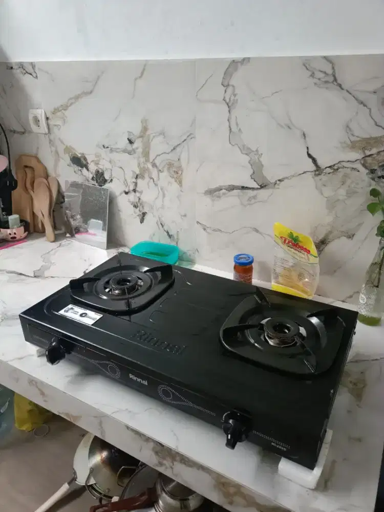 Di jual Kompor gas 2 Tungku Merk Rennai