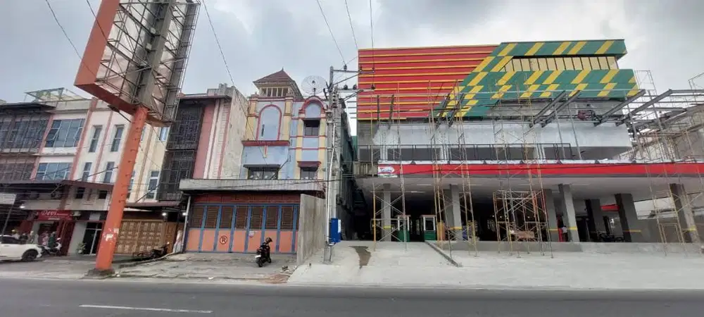 Sewa Ruko 3 lantai tepat di sebelah Irian Supermarket Pematangsiantar