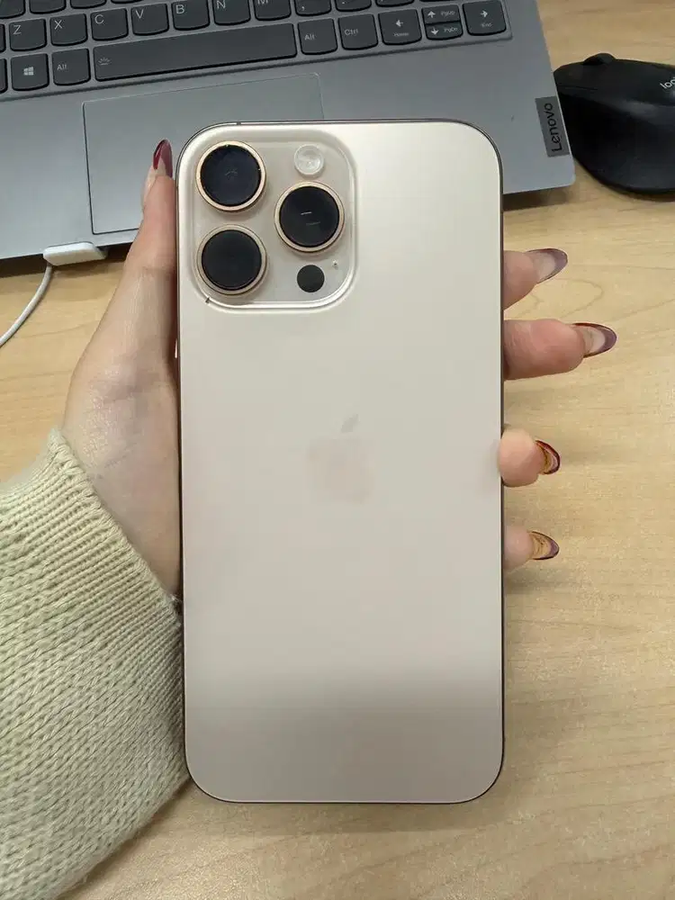 Iphone 16 pro max 512gb desert titanium second bekss
