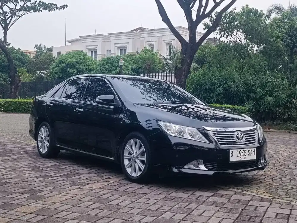 Camry 2.5 V AT 2013 Pajak Panjang Kondisi Mulus Terawat Siap Pakai