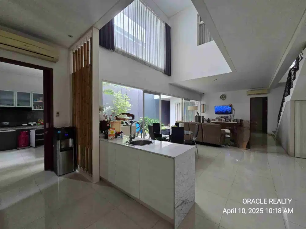 Jual Rumah Tropikal Minimalis Graha Family
