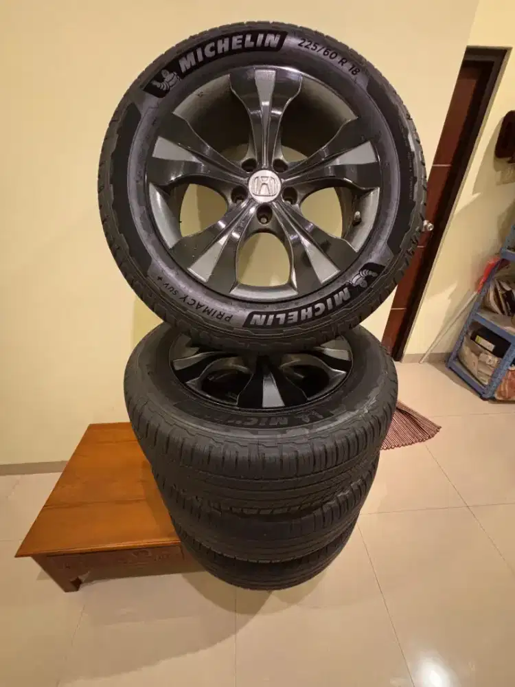 Velg OEM CRV 2013 + 4 Ban Michelin