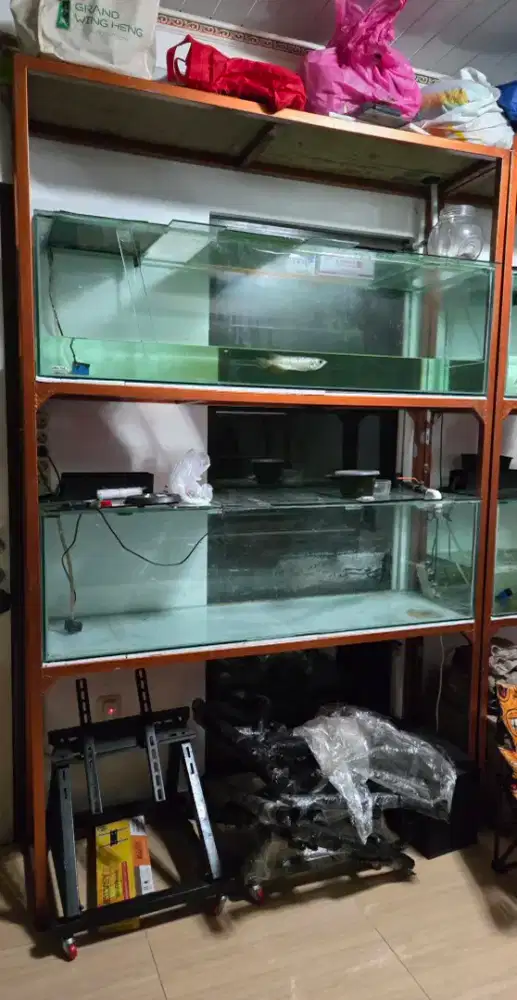 Jual murah habiskan rak besi aquarium ikan Lokasi Citra Raya Tangerang