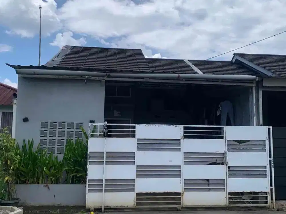 Dijual Cepat Rumah Over Kredit Dekat Stasiun Bojong Gede