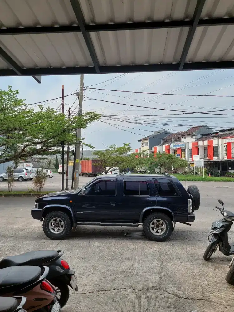 Nissan Terrano 2002 Bensin
