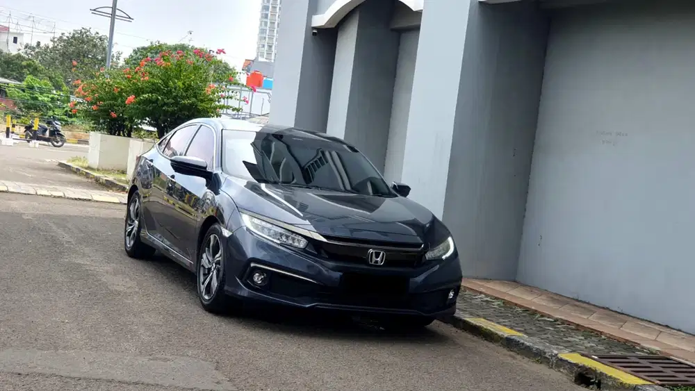 [ LOW KM ] Honda Civic 1.5 Turbo ES Sedan CVT AT 2020/2021