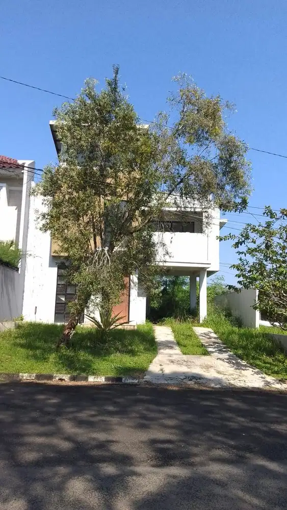 Dijual Rumah di Grand Sentul City