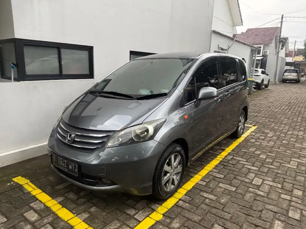 Honda Freed PSD 2009