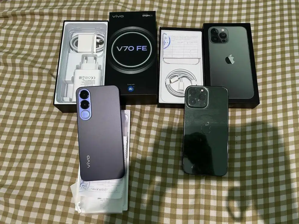 Vivo V70 FE 8+8/256 Blue & iPhone 13 Pro Max 128 Green
