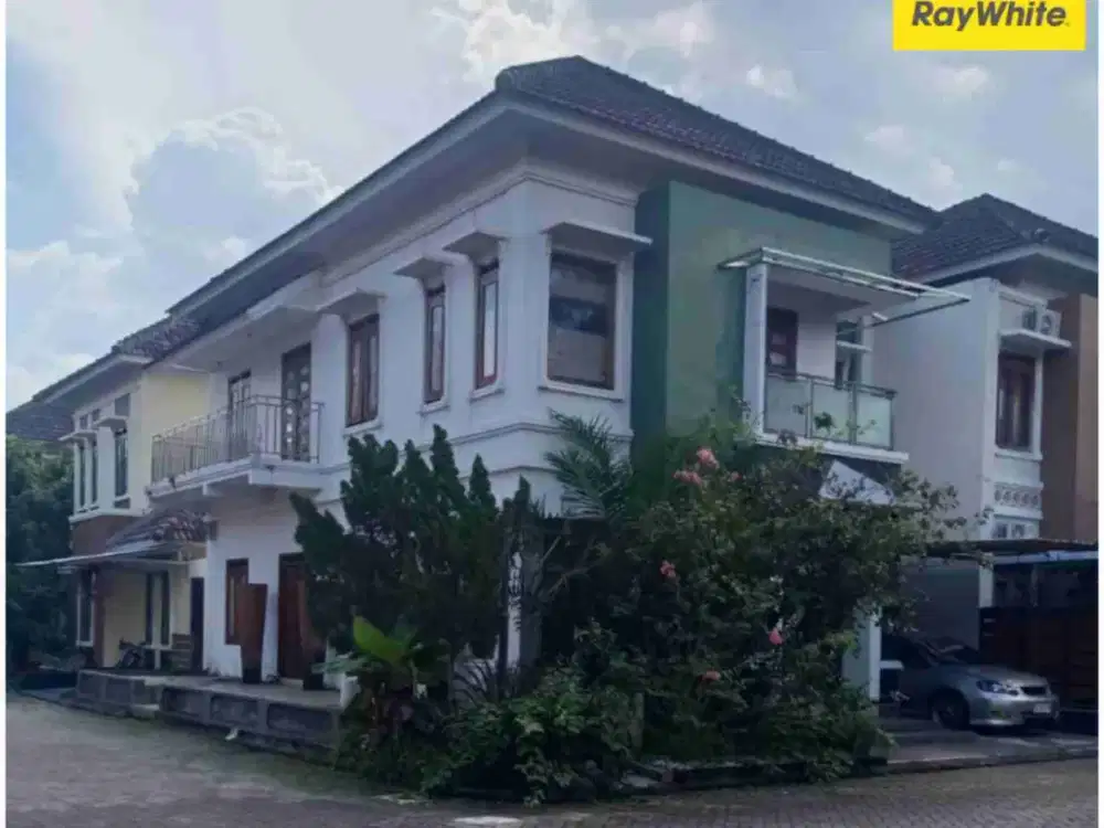 dijual rumah mewah 2 lantai, dlm perum bantu yogya