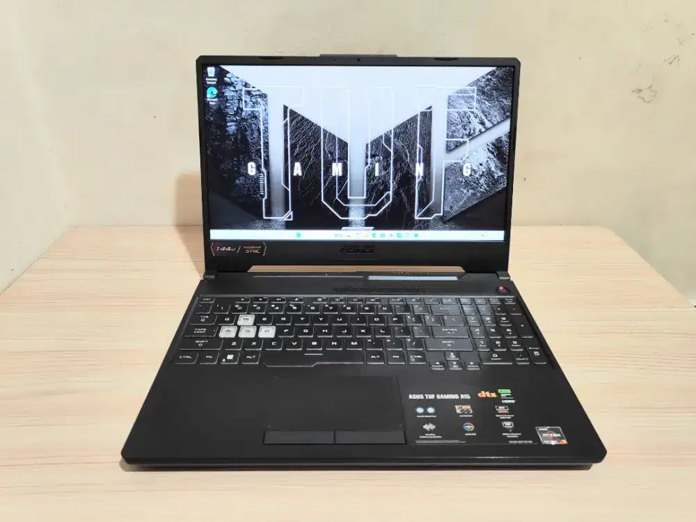 Asus Tuf gaming A15 Ryzen 7 7435HS ram 8/1 TB Nvidia RTX 2050