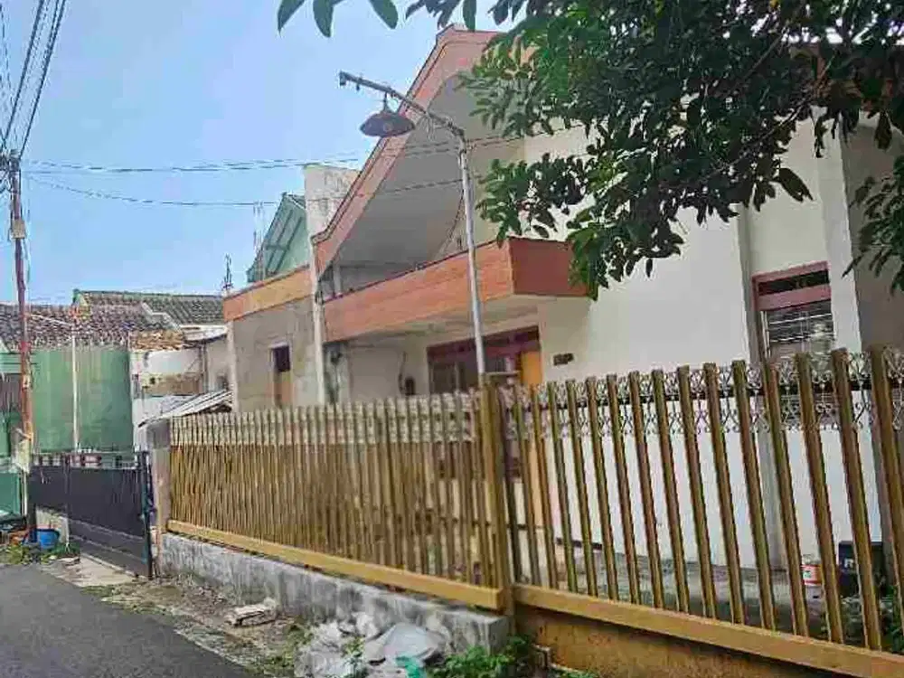 rumah strategis di sigura gura bagus buat rumah huni atau direnov jadi kos elite dekat kampus UB Brawijaya, ITN, UIN dekat mall matos