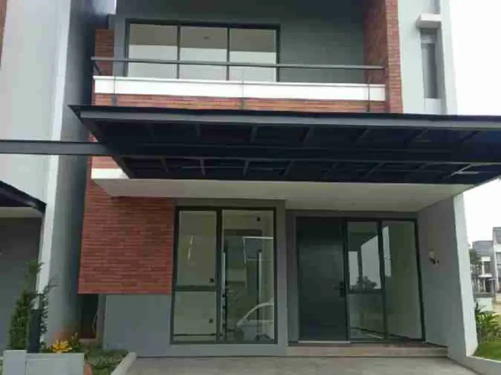 DIJUAL RUMAH ASRI DAN SEJUK DIKAWASAN YANG NYAMAN DIKELILINGI DANAU