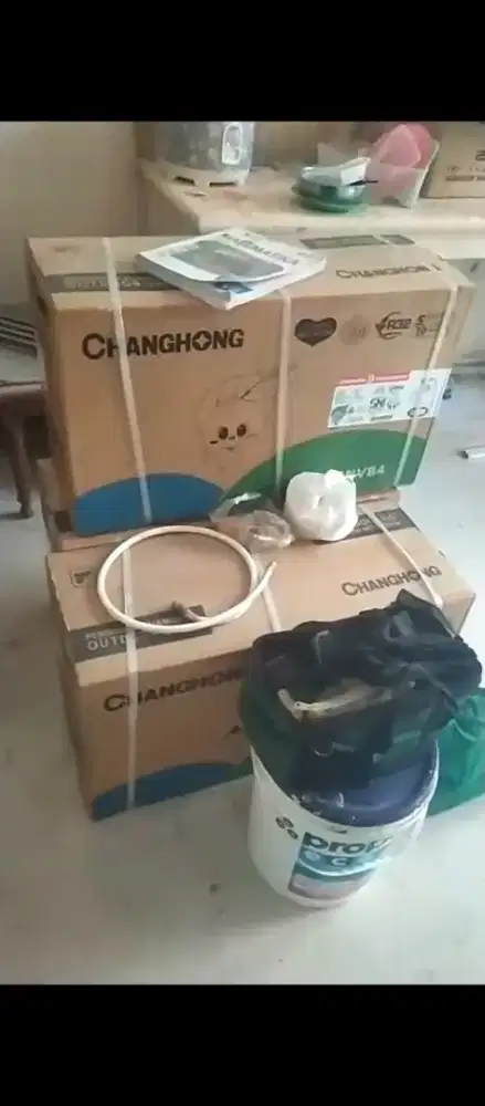 instalasi ac. Service ac dan perawatan ac