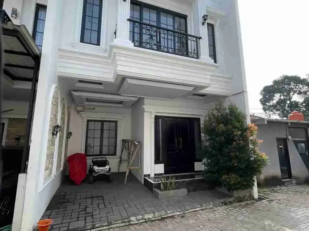DIJUAL RUMAH BARU DI JALAN MUHAMMAD KAFI JAKARTA SELATAN AKSES MASUK MOBIL
