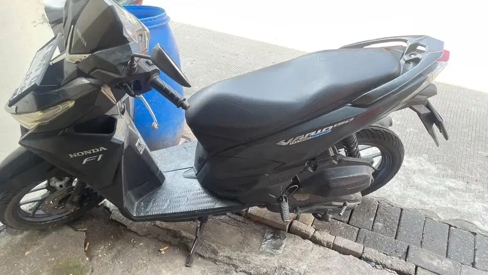 Vario 150 hitam tahun 2015