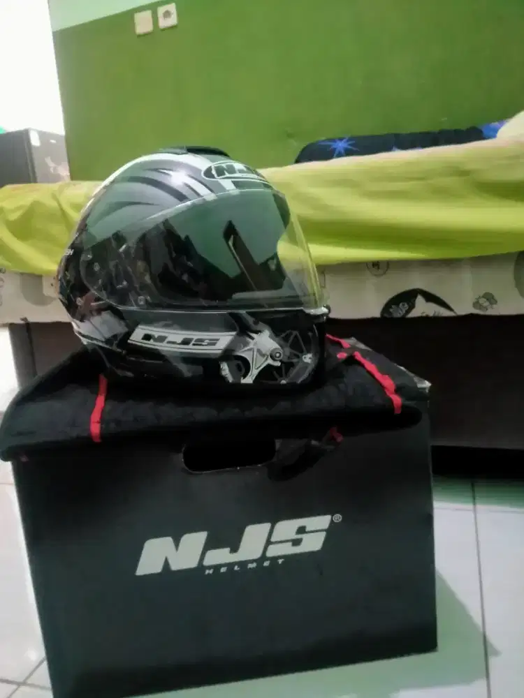 Jual helm njs fullface