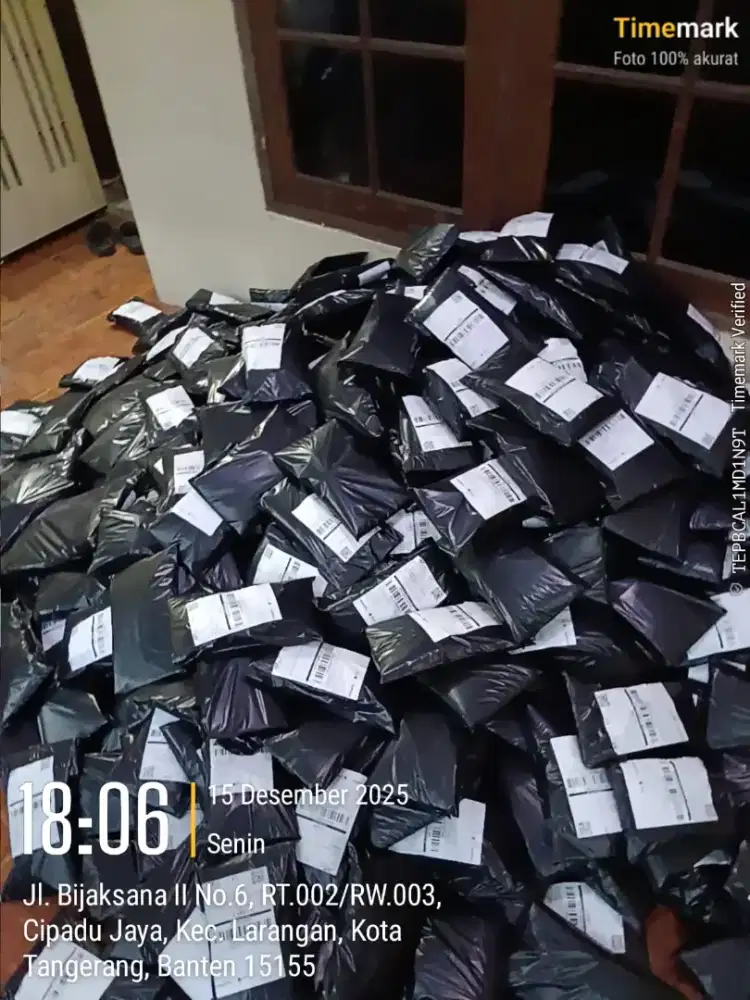 Lowongan kerja admin packing online shop