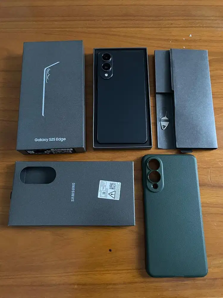 Samsung S25 Ultra 12/1TB Like new