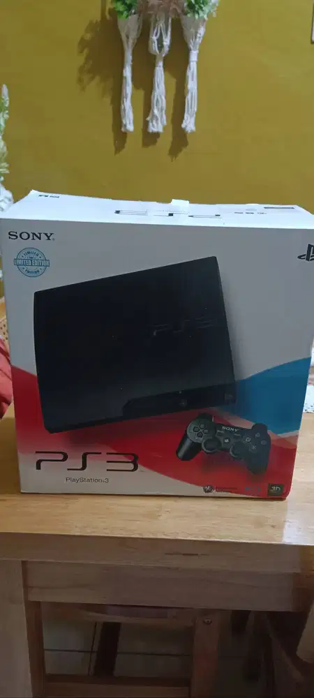 Ps3 slim, 500 Gb.